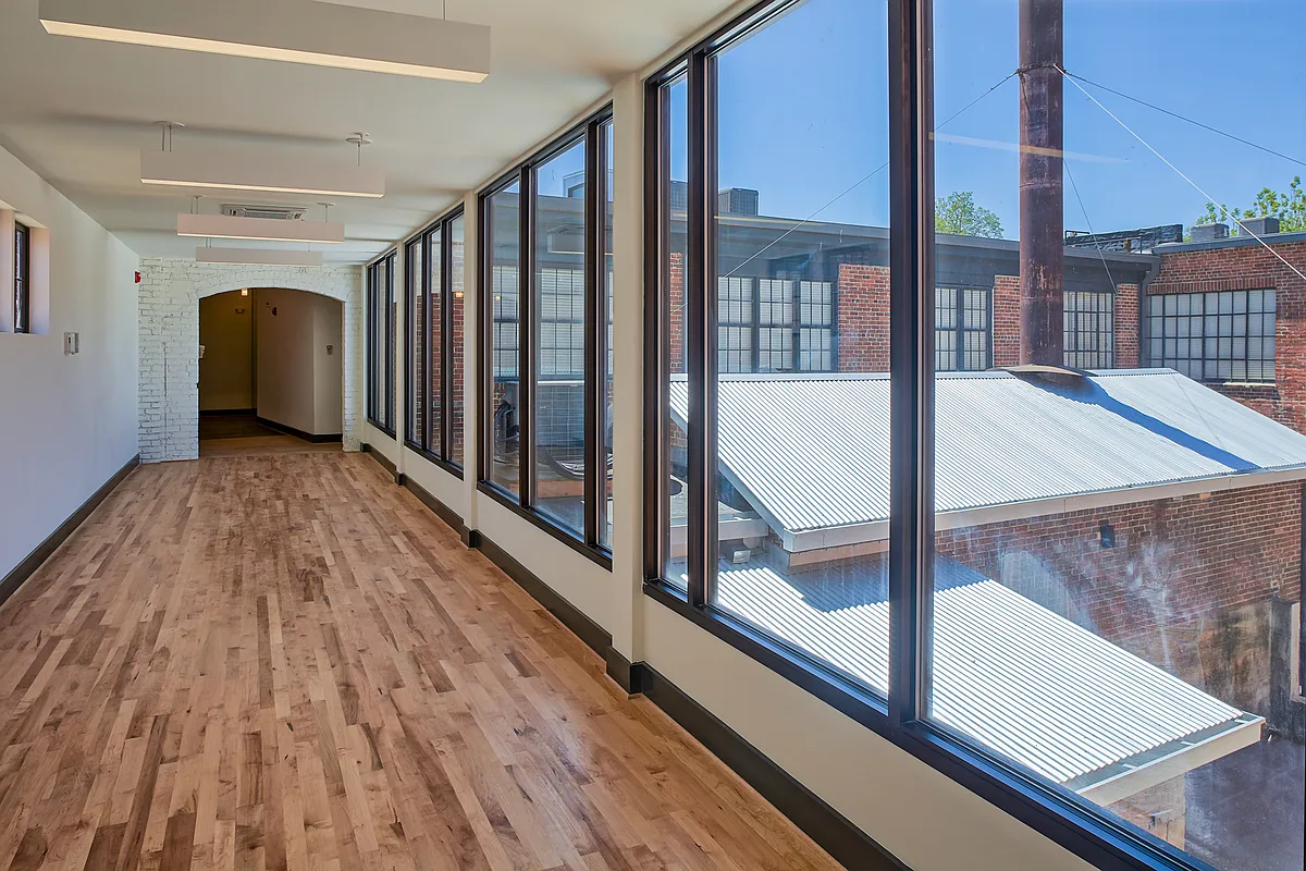 Building Photo - Long Lofts