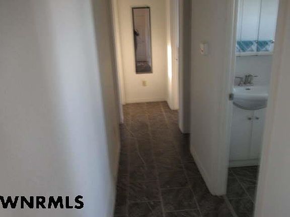 4th image of 2080 Bonanza St