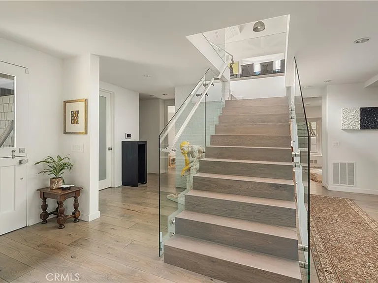 998 Emerald Bay — Photo 9