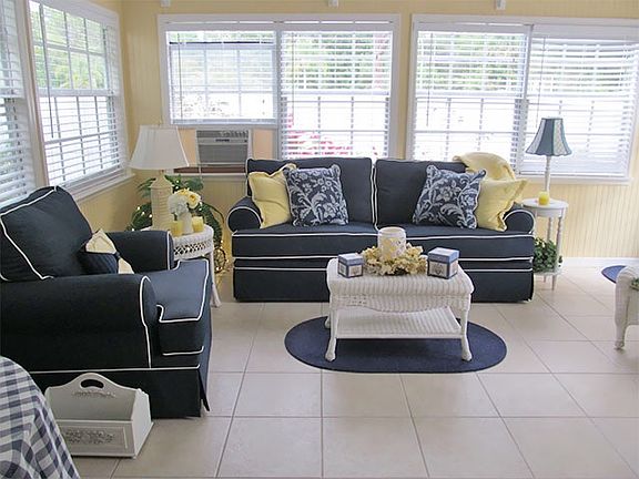 3rd image of 5444 San Luis Dr