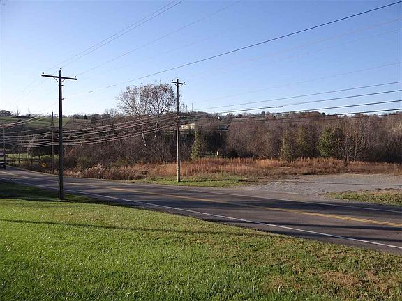 3rd image of 4991 E Andrew Johnson Hwy