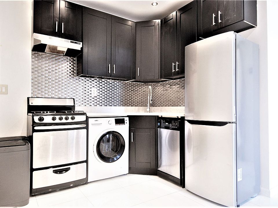 1st image of 964 Amsterdam Ave #2W