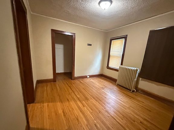5th image of 2646 Dupont Ave N #1
