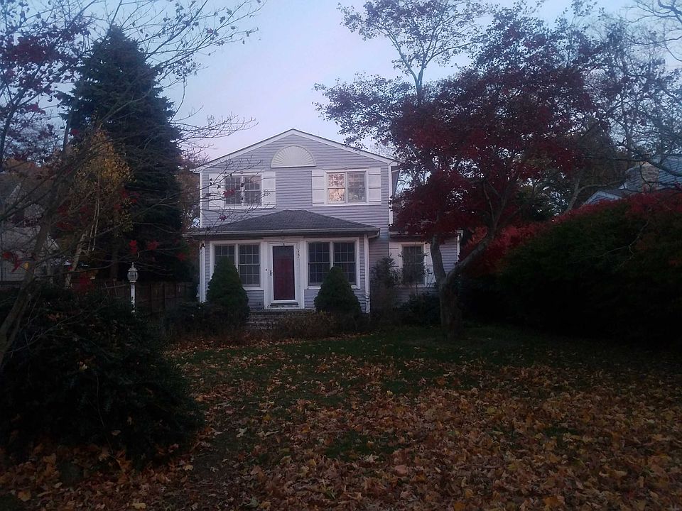1st image of 227 Oakwood Ave