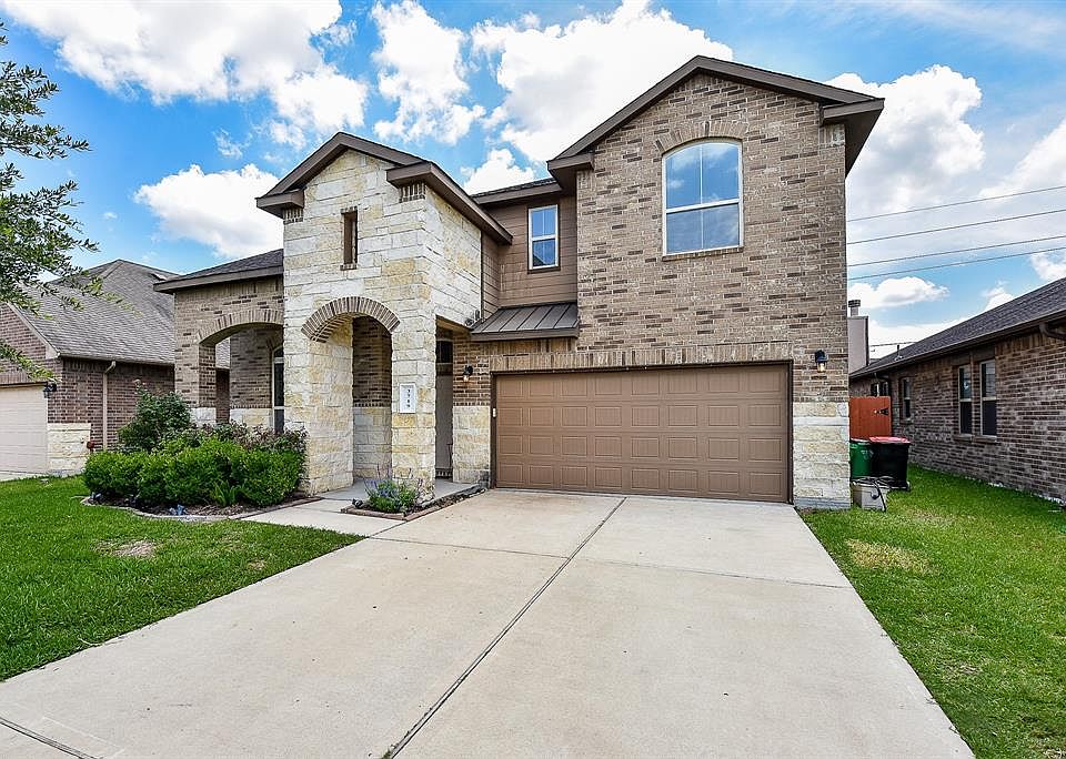 1st image of 3719 Daintree Park Drive