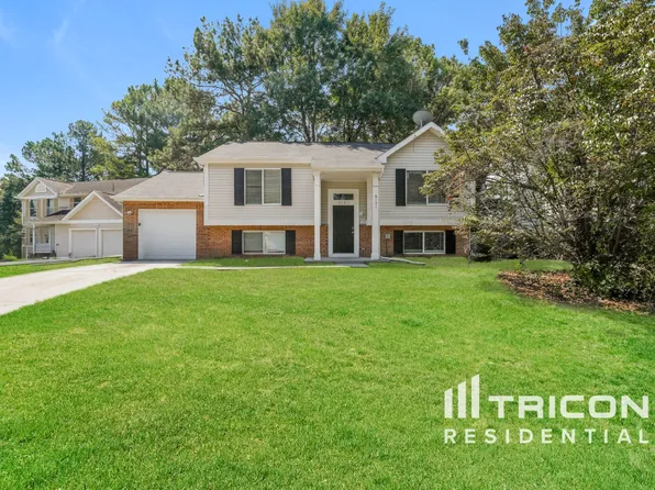 6151 Raintree Bnd, Lithonia, GA 30058