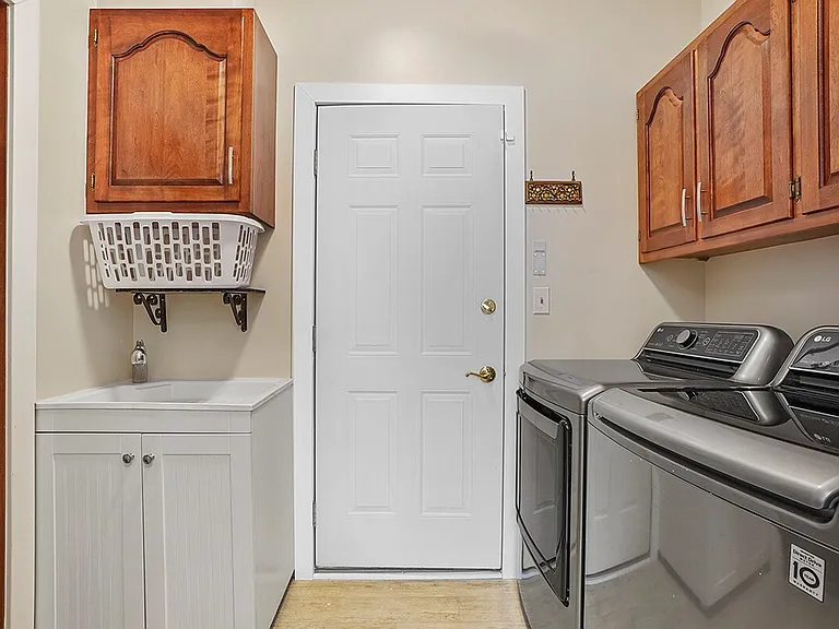 Laundry Room Cabinet