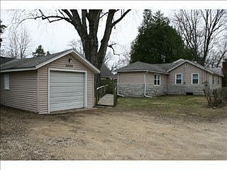 2nd image of 5406 East Dr