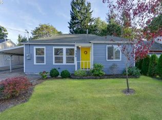 345 W Gloucester St, Gladstone, OR