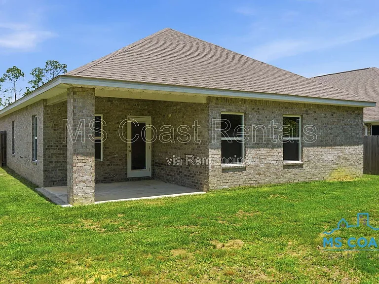 5723 Overland Dr — Photo 26