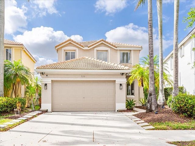 1st image of 920 Golden Cane Dr