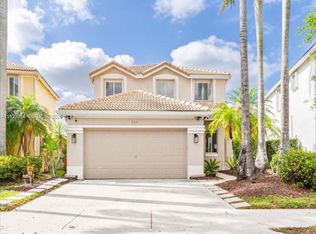920 Golden Cane Dr, Fort Lauderdale, FL 33327
