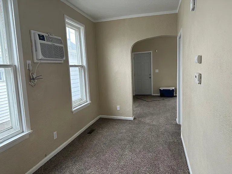 308 Oakdale Ave — Photo 7