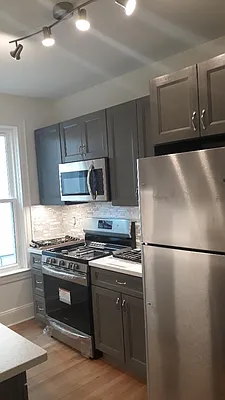 Rented by Voro, LLC | media 8