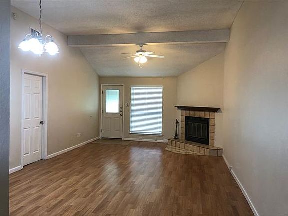 5th image of 2329 Oakmont Dr