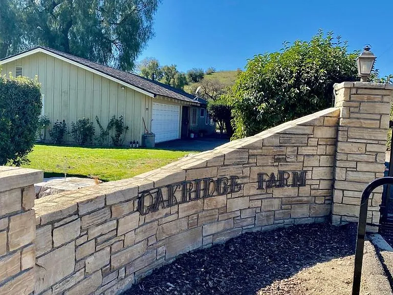 1925 Alamo Pintado Rd — Photo 2