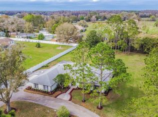 219 Dennison Rd, Lutz, FL 33548