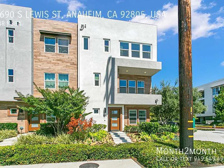 1690 S Lewis St #USA — Photo 1