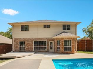 510 Newberry St, Grand Prairie, TX 75052