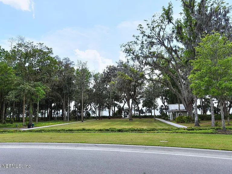 128 Zephyr Dr — Photo 48