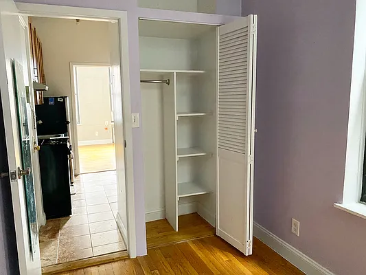 Rented by Waverly Realty Associates | media 20