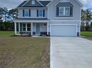 6853 Running Fox Rd, Hope Mills, NC 28348