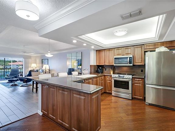 4th image of 505 Mardel DR #107