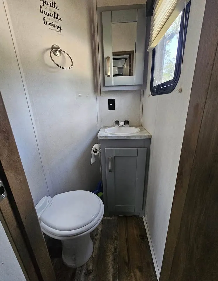 2 bed, 1.5 bath, $1,300 — Photo 1