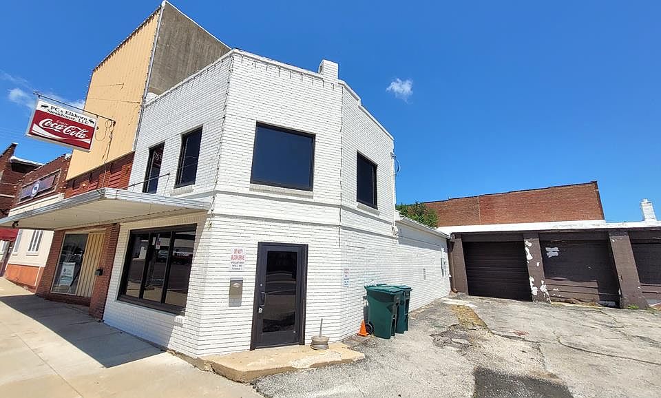 1st image of 605 Jackson St