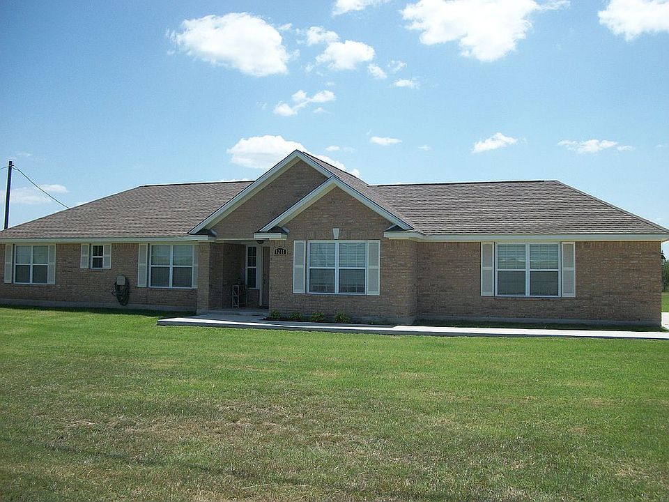4-sided Bricks House