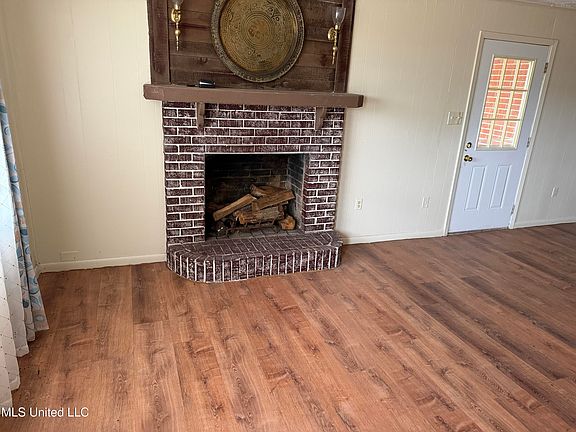 2nd image of 358 Holmes Rd