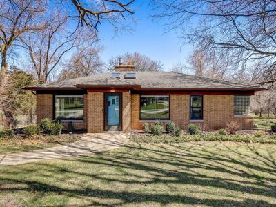2870 South 124th STREET, West Allis, WI, 53227