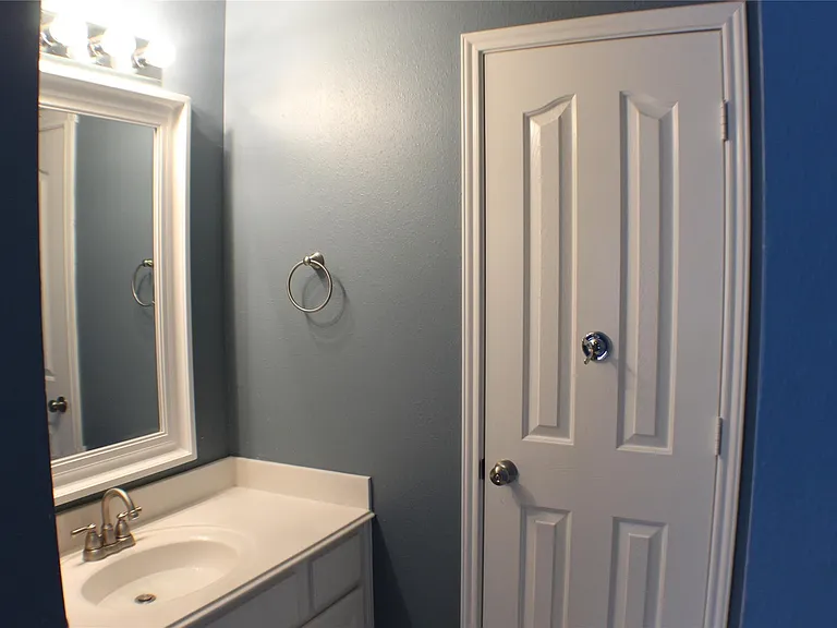 1718 Heddon Falls Dr — Photo 30