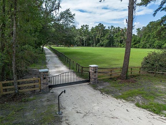 4th image of 14810 NW 185 STREET