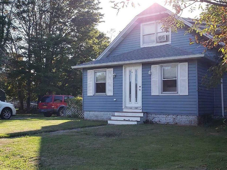 1st image of 12 Union Ave