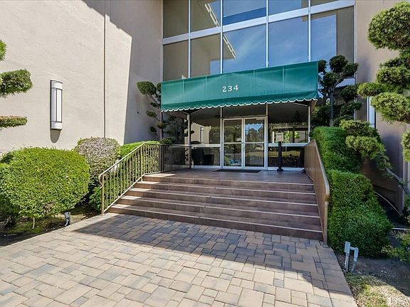 2nd image of 234 Elm St APT 105