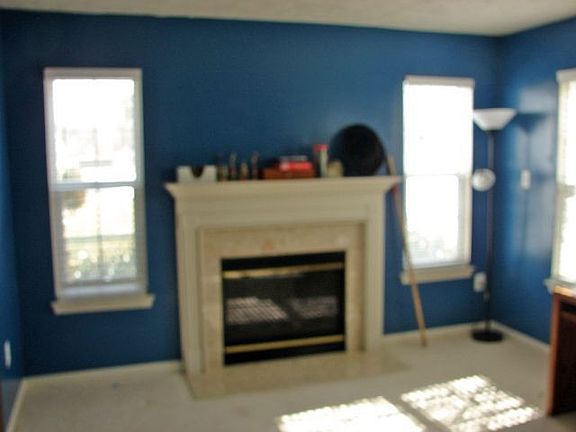 5th image of 10 Saint Roberts Dr