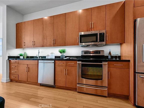 5th image of 3223 W 6th St Unit 312