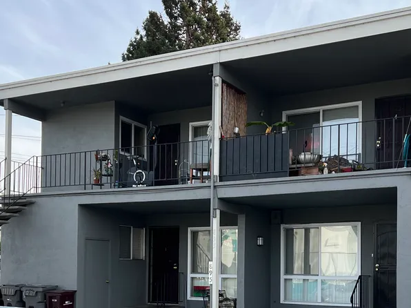 895 57th St APT 1, Oakland, CA 94608