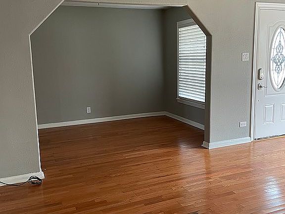 5th image of 1307 La Valliere St