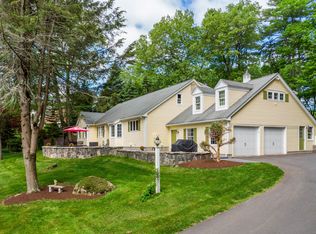 66 Hollister Dr, Avon, CT 06001