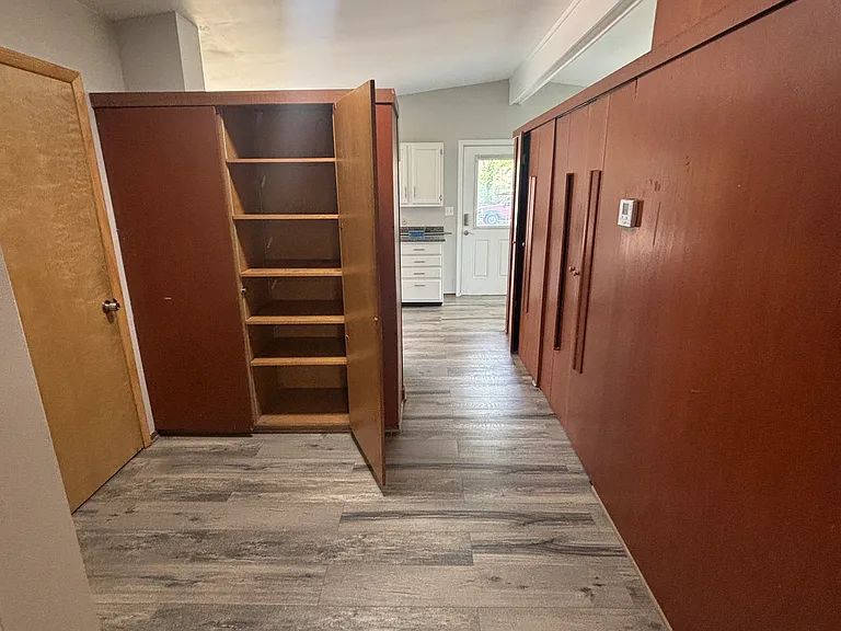 1013 Scott St — Photo 9