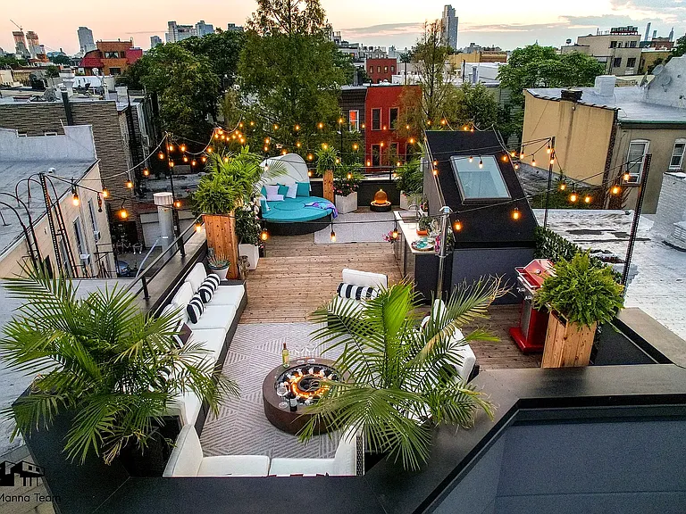 687 Humboldt St #1 — Photo 4