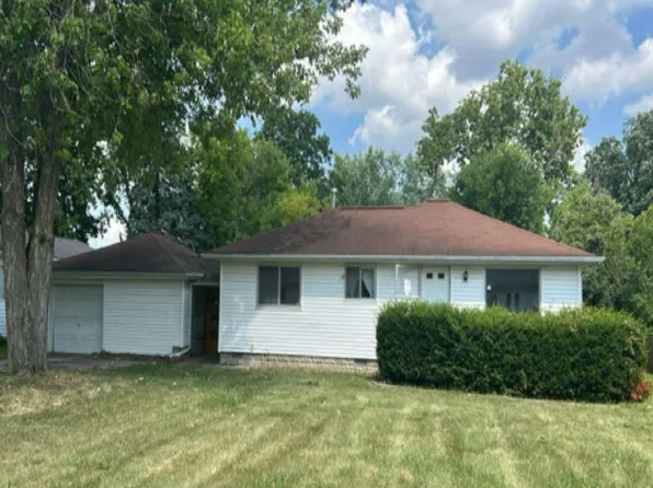 1914 Weiss St, Saginaw, MI 48602
