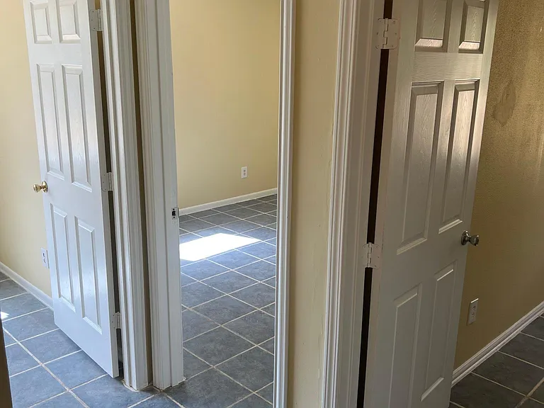 310 Boehm Cir — Photo 13