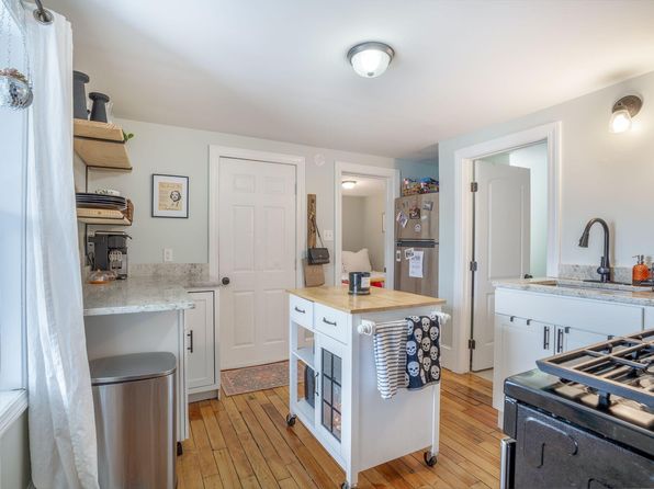 portland-maine-84894549 picture