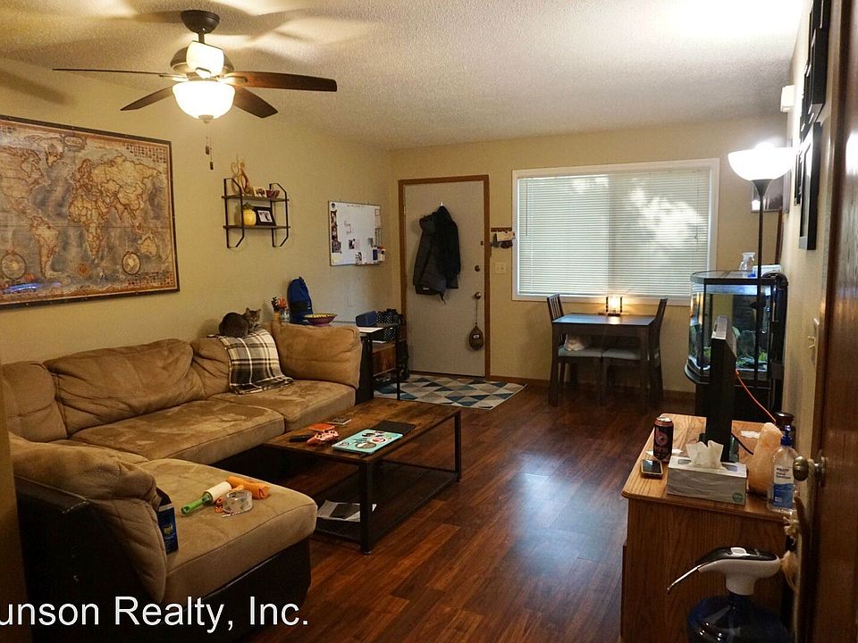1st image of 1925 Fanell Dr