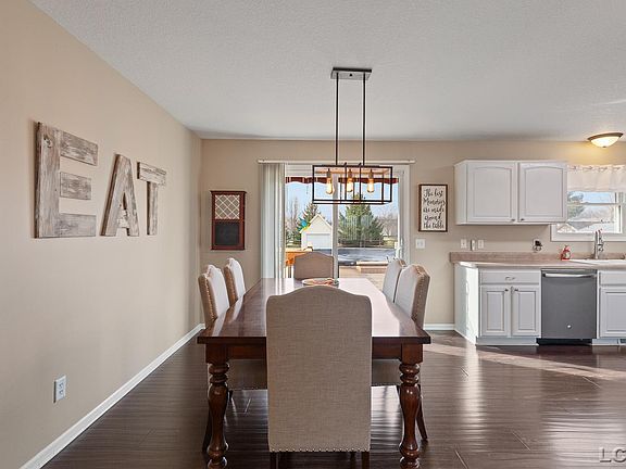 4th image of 2147 Gady Rd