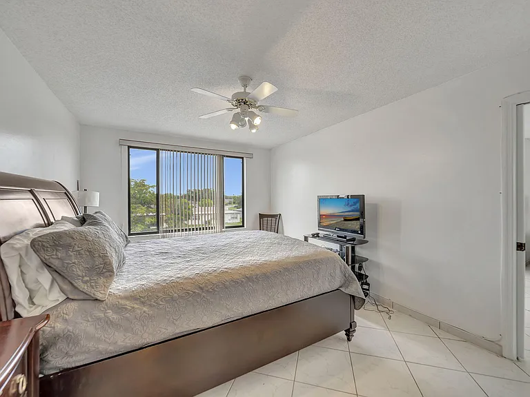 9485 N Belfort Cir #308 — Photo 38
