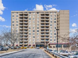 111 Dekoven Dr APT 1209, Middletown, CT 06457